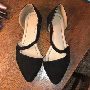 Black Cato Pointy Toe Flats